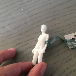 Figurine réalisée à partir du scan 3D d'une personne, sans retouche, en impression 3D.